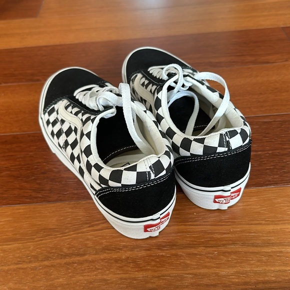 Vans Old Skool Platform - Picture 2 of 3
